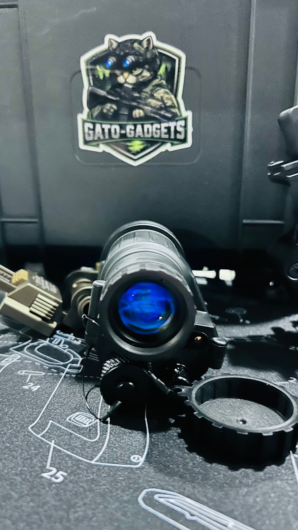 PVS-14 Gato Housing WP/ CETC